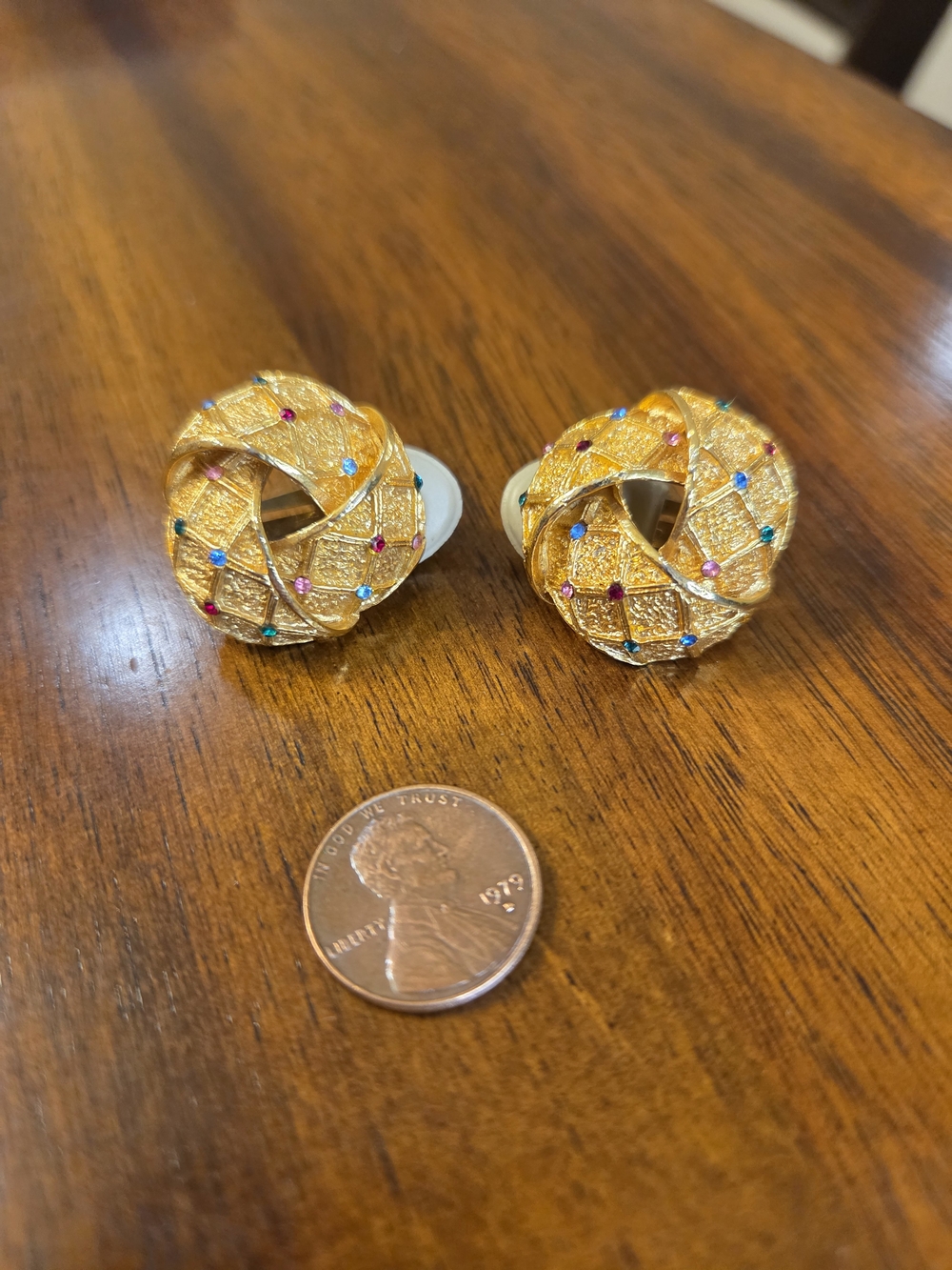 Vintage Gold Tone Multi-Color Rhinestone Clip-On Earrings